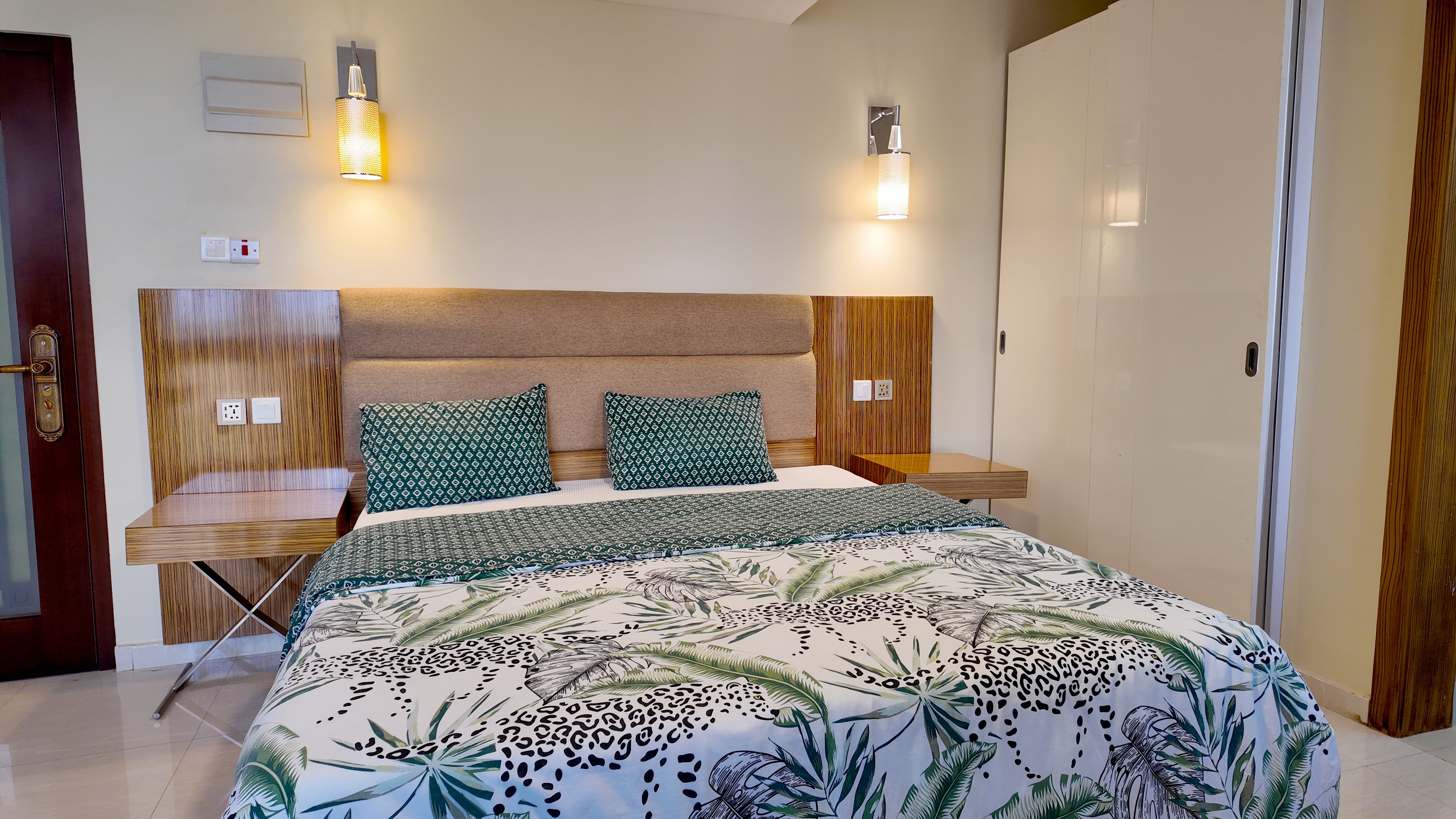 Modern Living in Msasani