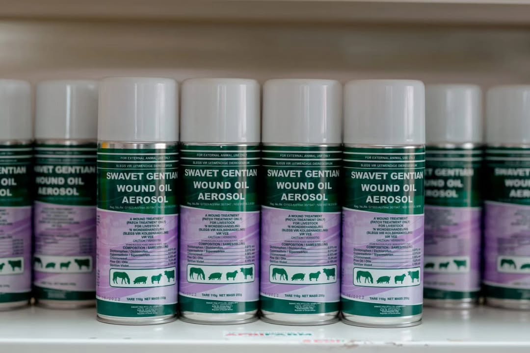 Keep your livestock healthy with SWAVET Gentian Wound Oil Aerosol 